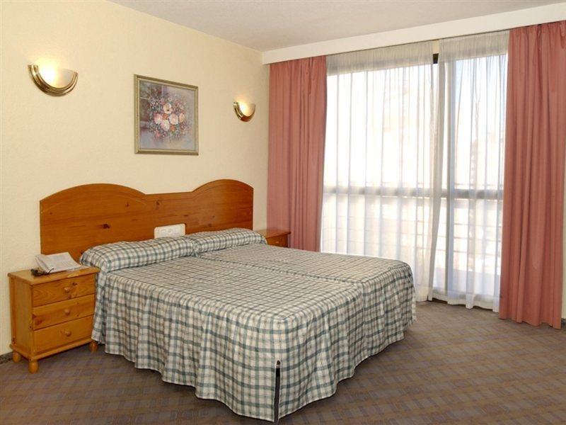 Kross Medina Azahara Torremolinos Exteriér fotografie