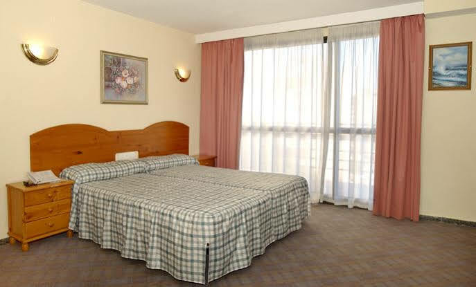 Kross Medina Azahara Torremolinos Exteriér fotografie